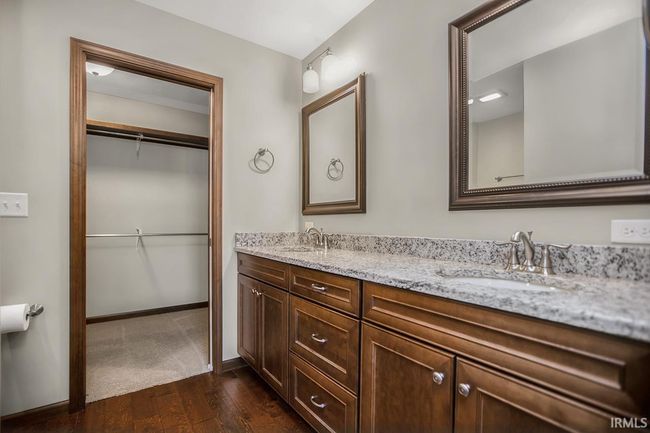141 River Park Dr, Condo with 3 bedrooms, 3 bathrooms and null parking in Middlebury IN | Image 11