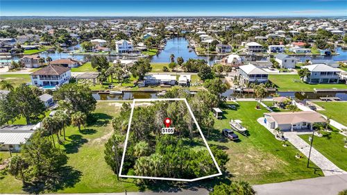 5105 Cedarbrook Ln, HERNANDO BEACH, FL, 34607 | Card Image