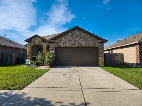 7447 Wheatley Gardens Dr, Houston, TX, 77016-6595 | Card Image