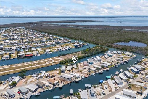 3843 Cherry Ln, SAINT JAMES CITY, FL, 33956-2279 | Card Image