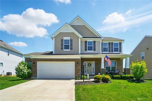 1589 Stonebury Ct, Xenia, OH, 45385-2792 | Card Image