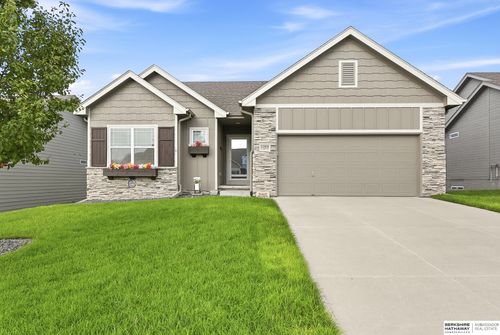 10908 S 187th St, Omaha, NE, 68136-6458 | Card Image