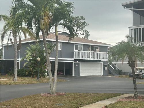 3-3326 New South Province Blvd, Fort Myers, FL, 33907-5413 | Card Image