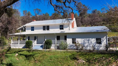 1933 Appaloosa Way, Angels Camp, CA, 95222-9642 | Card Image