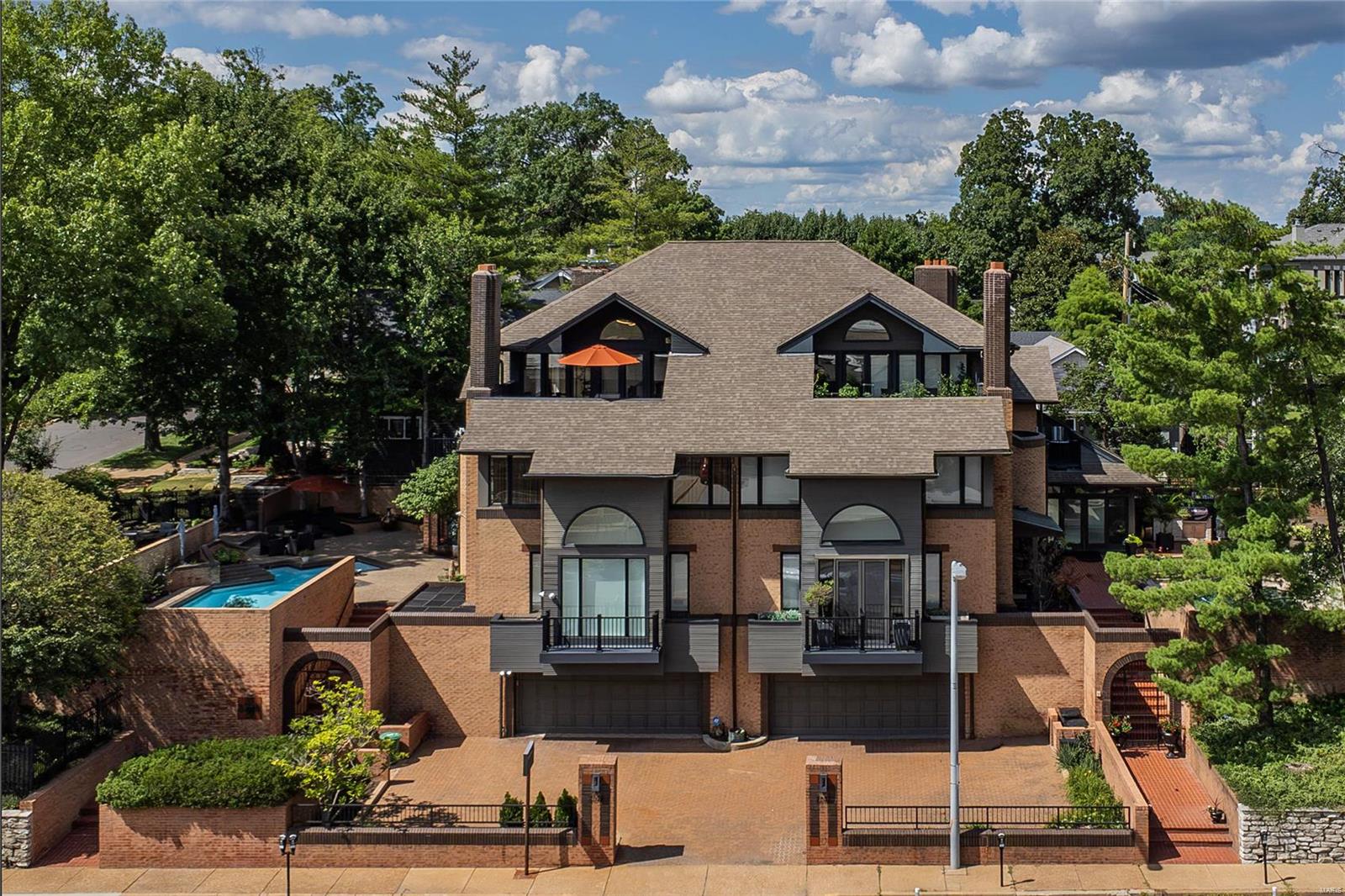Maryland Ave, Saint Louis, MO 63105