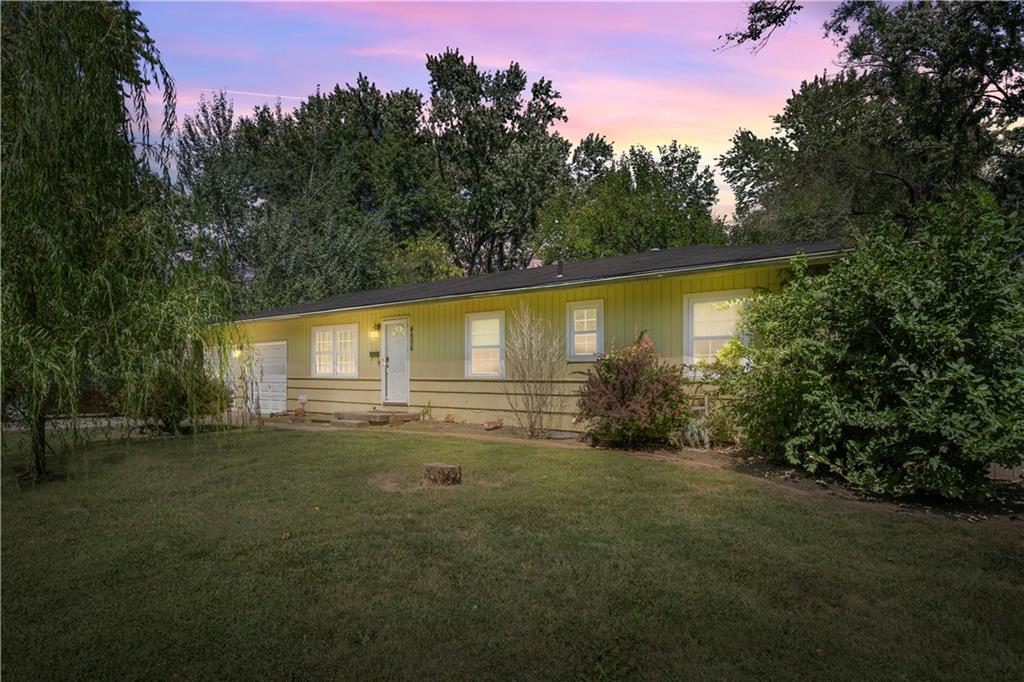 112th Ter, Kansas City, MO 64137