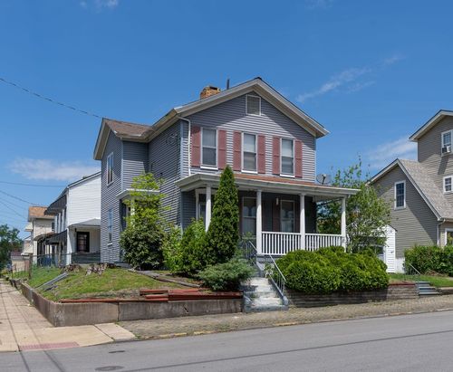 801 10th St, New Brighton, PA, 15066-1607 | Card Image