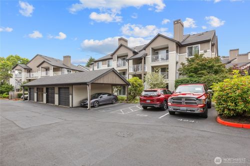 v203-12303 Harbour Pointe Blvd, Mukilteo, WA, 98275-5246 | Card Image