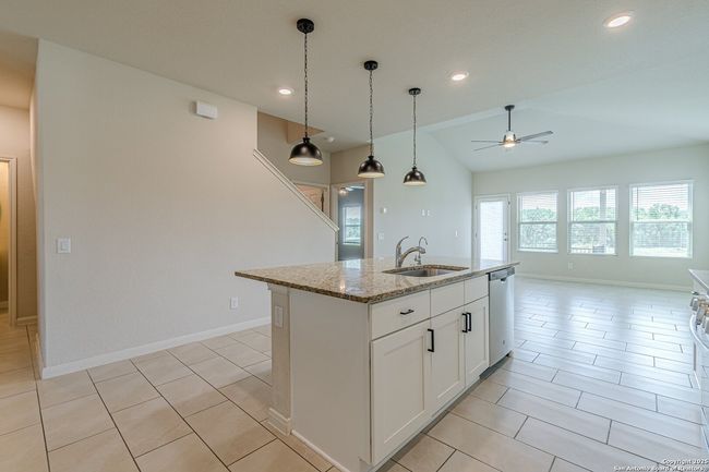 221 Treble Knl, House other with 4 bedrooms, 3 bathrooms and null parking in Spring Branch TX | Image 17