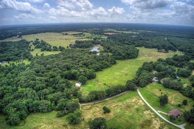 17133 Farm Road 1567 W, Home with 2 bedrooms, 1 bathrooms and null parking in Lone Oak TX | Image 33