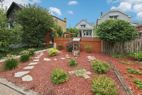 1313 Scoville Ave, Berwyn, IL, 60402-1158 | Card Image