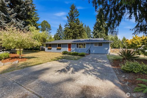 10105 229th Avenue E, Buckley, WA, 98321 | Card Image