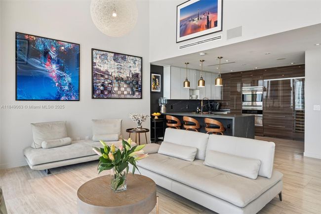 PH207 - 3470 E Coast Ave, Condo with 3 bedrooms, 3 bathrooms and null parking in MIAMI FL | Image 8