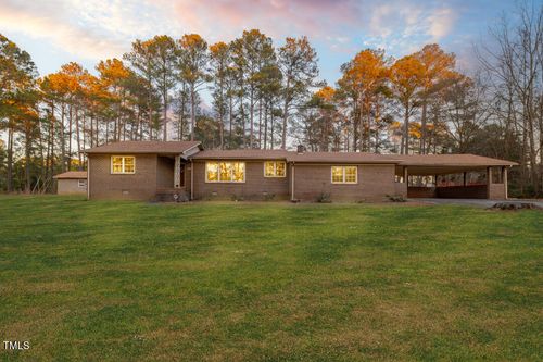 919 Corbitt Dr, Weldon, NC, 27890-1705 | Card Image