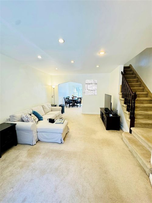 apt-16-80 Park Ave, New York, NY, 10016-0283 | Card Image