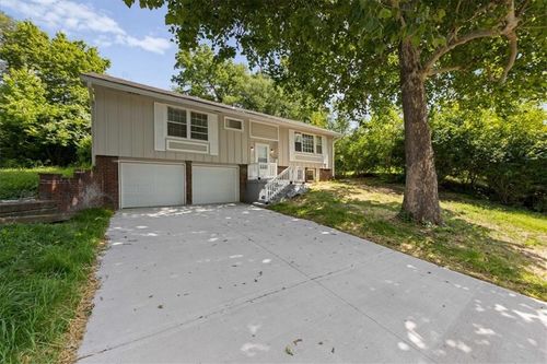 4210 E 53rd St, Kansas City, MO, 64130-4127 | Card Image