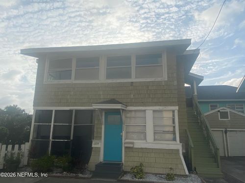 1334 1st St S, Jacksonville Beach, FL, 32250-6404 | Card Image