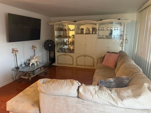 454 Avenue C, Bayonne, NJ, 07002-5106 | Card Image