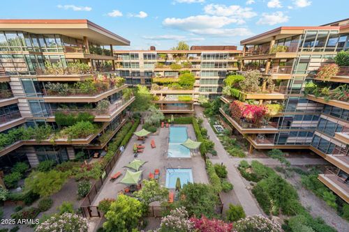 6001-7121 E Rancho Vista Dr, Scottsdale, AZ, 85251-1388 | Card Image