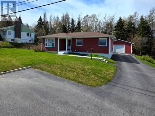 148 W Valley Rd, Corner Brook, NL, A2H2X9 | Card Image