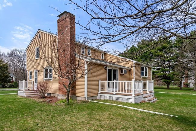 22 Langdon Rd, House other with 4 bedrooms, 3 bathrooms and 4 parking in Wayland MA | Image 20