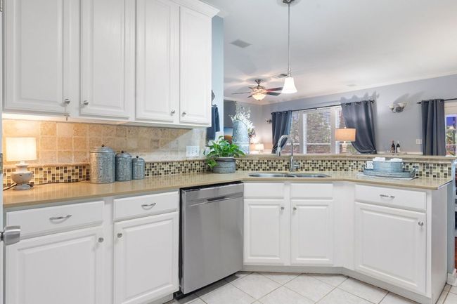 UNIT-103 - 7501 Shadowridge Run, Condo with 2 bedrooms, 3 bathrooms and 1 parking in Austin TX | Image 16