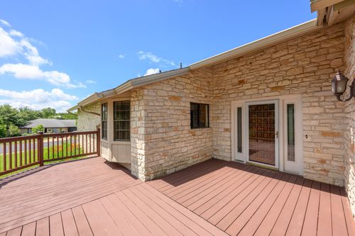 7210 Smokey Hill Rd, Austin, TX, 78736-3042 | Card Image