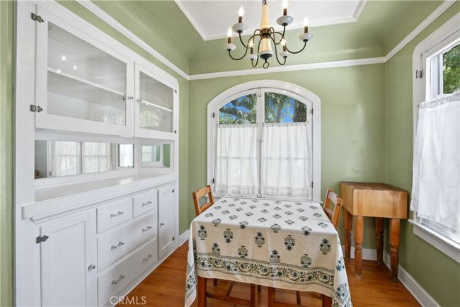 904 N Olive St, House other with 3 bedrooms, 2 bathrooms and null parking in Santa Ana CA | Image 9