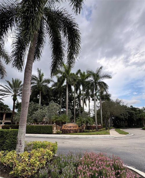 1-23-2787 Center Court Dr, Weston, FL, 33332-1855 | Card Image