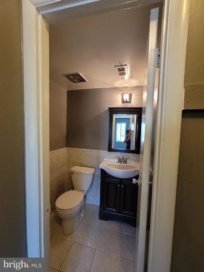 APT-201 - 5049 7 Th Rd S, Condo with 2 bedrooms, 2 bathrooms and null parking in ARLINGTON VA | Image 33