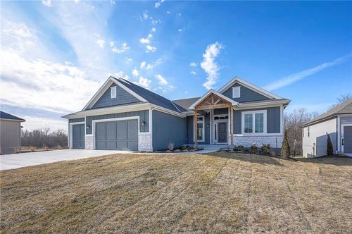 17732 S Brockway St, Olathe, KS, 66062-2848 | Card Image