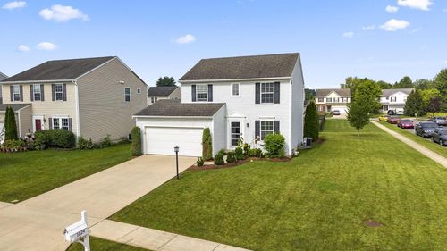 1624 Roscommon Dr, Pataskala, OH, 43062-8090 | Card Image