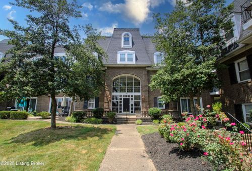 302-2845 Hikes Ln, Louisville, KY, 40218-1650 | Card Image