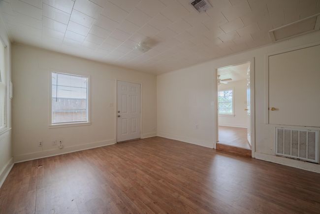 1005 Center St, House other with 3 bedrooms, 2 bathrooms and null parking in Wharton TX | Image 23