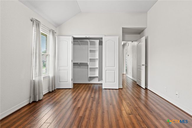 Minor Bedrooms | Image 17