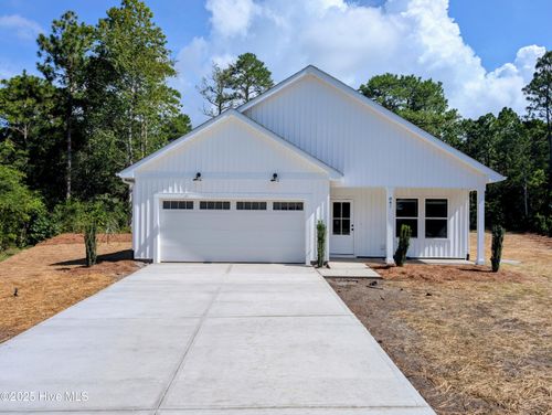 841 Greenwood Ct, Calabash, NC, 28467-2312 | Card Image