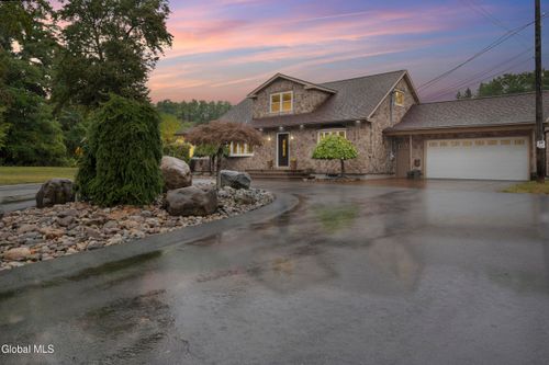 200 Maeotsa Ln, Altamont, NY, 12009-4517 | Card Image