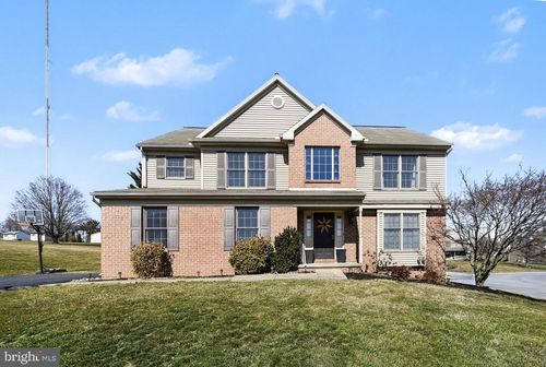 815 Buckingham Blvd, ELIZABETHTOWN, PA, 17022-8998 | Card Image