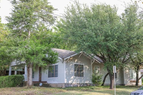 700 N Beacon St, Dallas, TX, 75214-4903 | Card Image