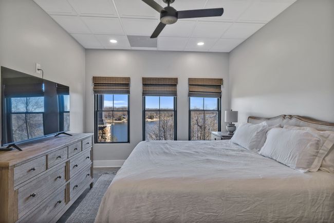 337 Lake Court Dr, House other with 5 bedrooms, 5 bathrooms and 2 parking in Lynchburg TN | Image 43