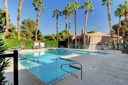 apt-101-5250 Mission Carmel Ln, Las Vegas, NV, 89107-2755 | Card Image