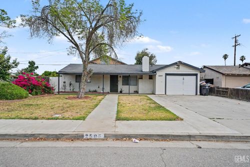 2505 Valorie Ave, Bakersfield, CA, 93304 | Card Image
