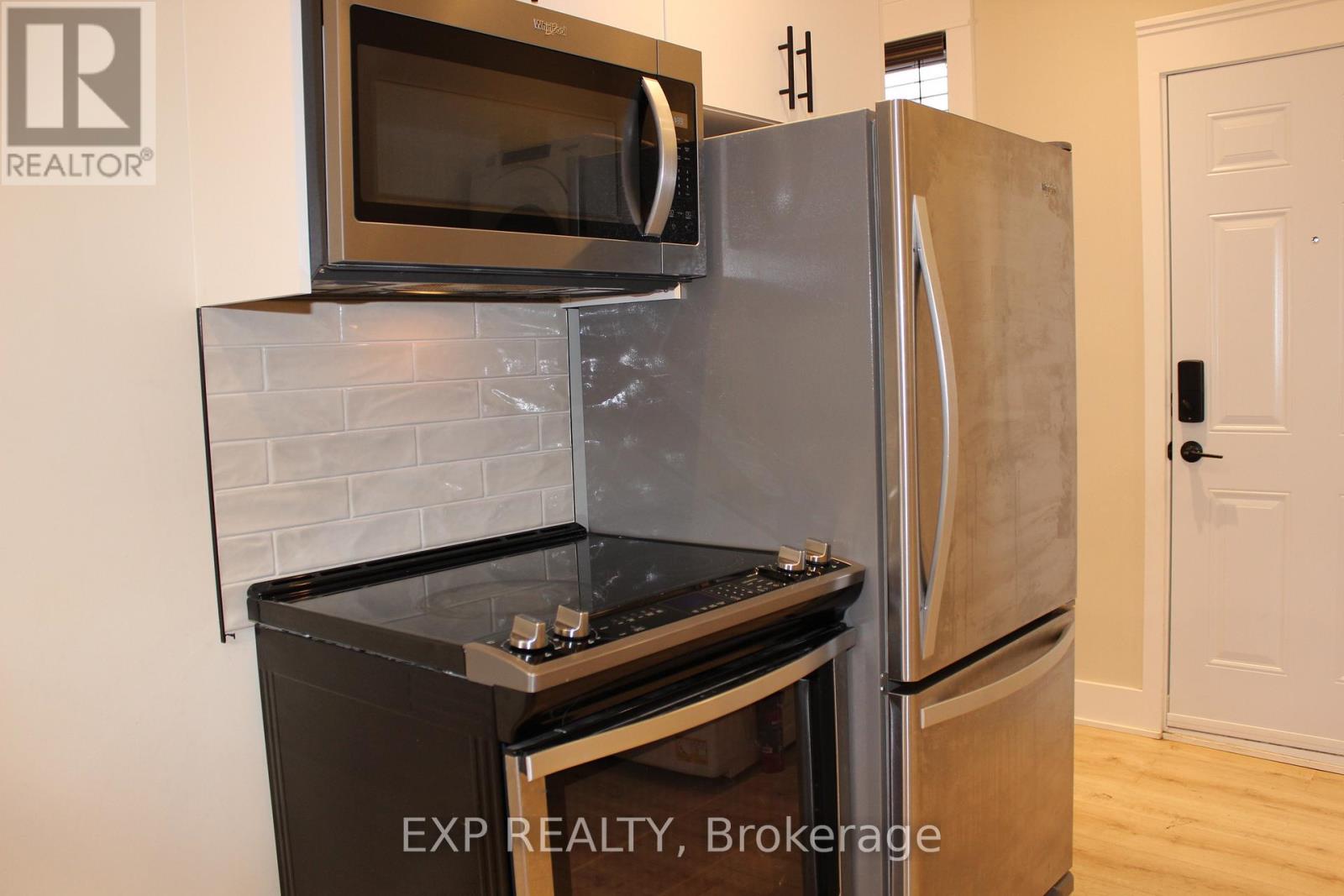 Residential Lease in Smiths Falls 4
