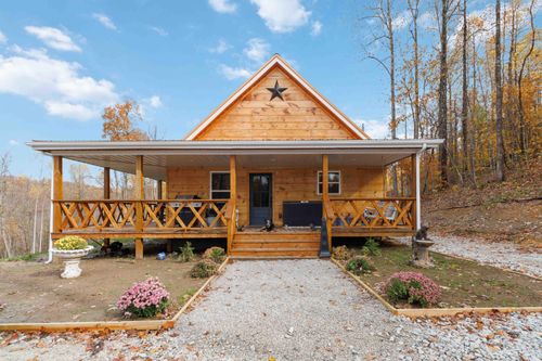 945 Highway 3447, Mckee, KY, 40447-8755 | Card Image