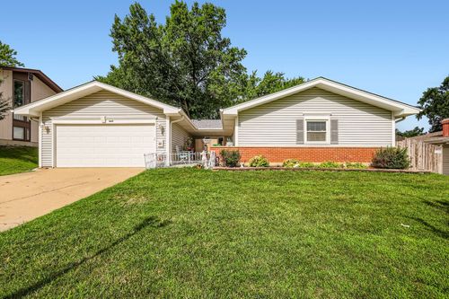 1440 Dennison Rd, Hoffman Estates, IL, 60169-4834 | Card Image