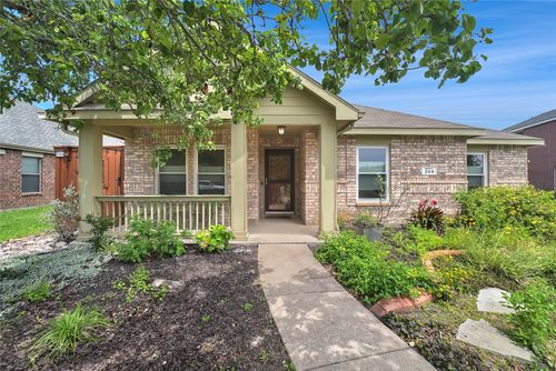 204 Victoria Dr, Royse City, TX, 75189-8577 | Card Image