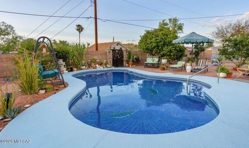 208 W George Truit St, Corona de Tucson, AZ, 85641-2114 | Card Image