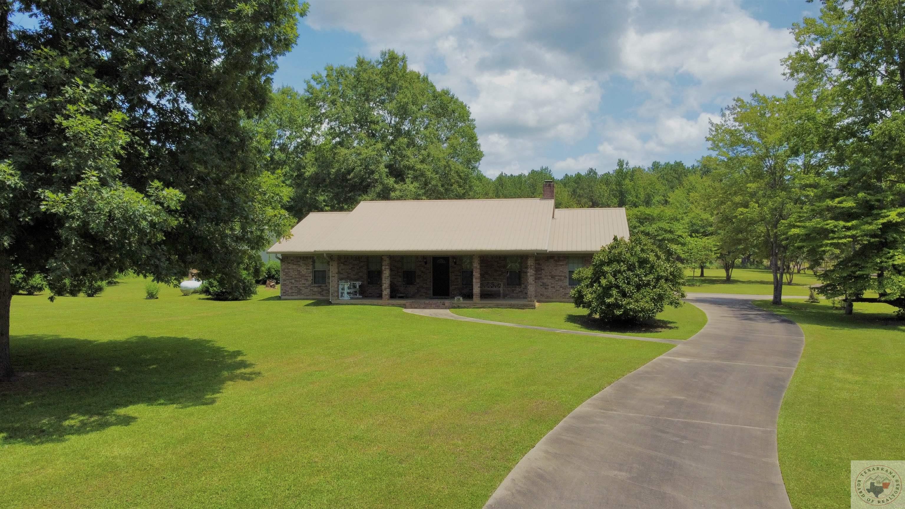 County Road 4132 , Atlanta, TX 75551