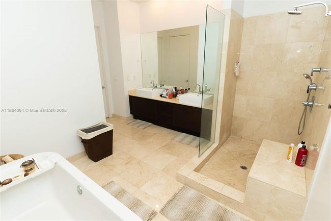 1-TH403 - 150 Sunny Isles Blvd, Townhouse with 3 bedrooms, 2 bathrooms and null parking in Sunny Isles Beach FL | Image 10