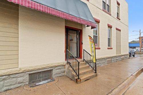 111 E Edgewater Street, Portage, WI, 53901 | Card Image
